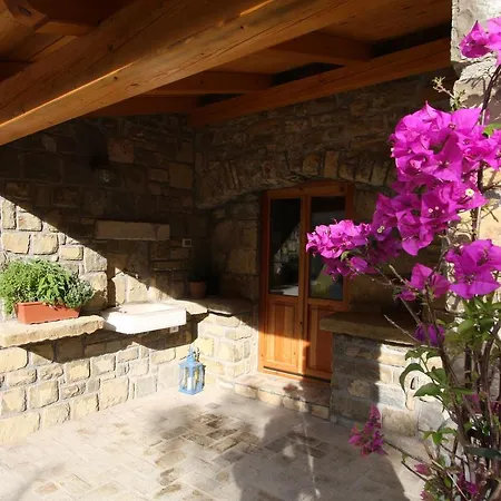 Casa Vuki Apartment Secovlje